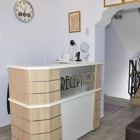 فندق مبيت وإفطار Anjela *